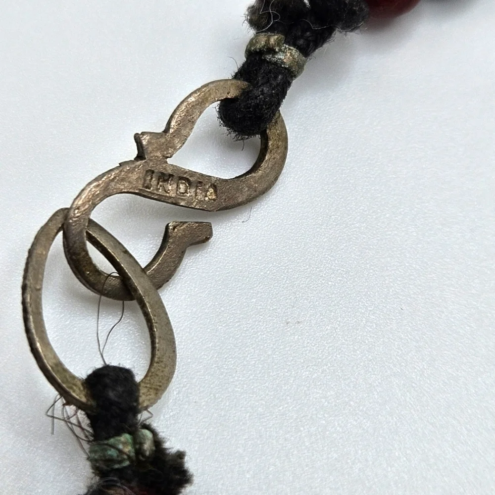 VINTAGE Resin Elephant Beaded Chunky Statement Necklace Made in India Safari